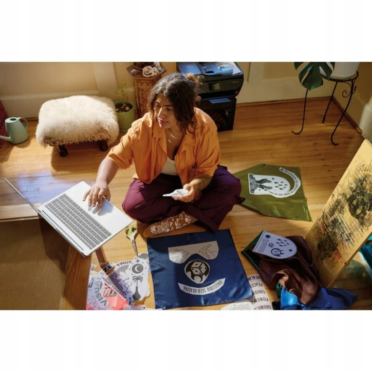 Limitowany LAPTOP HP 15,6 INTEL N100 8GB 128GB KAMERA DOTYK Czytnik linii WIN11 Limitowany LAPTOP HP 15,6 INTEL N100 8GB 128GB KAMERA DOTYK Czytnik linii WIN11